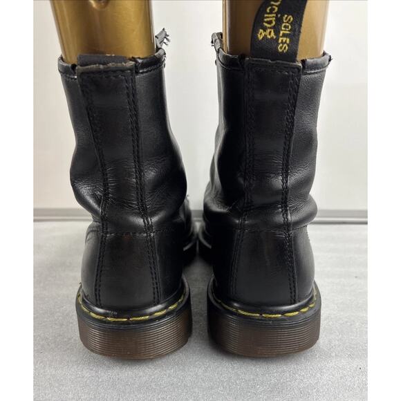 Dr. Martens Men Smooth Leather Eyelet Boots Size 7 Black Made In England main image 7